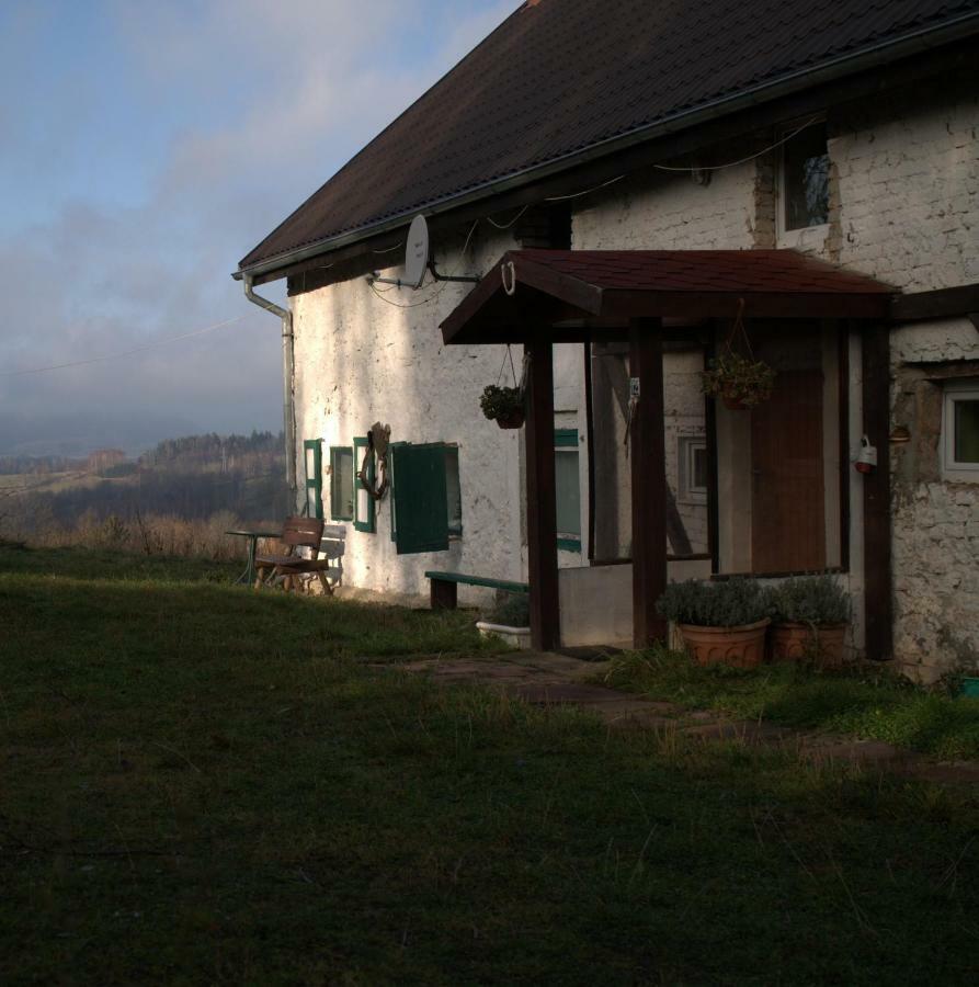 Dziki Domek Sierpnica Exterior foto